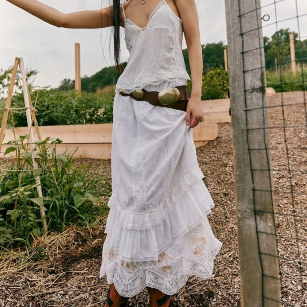 White Lace Maxi skirt